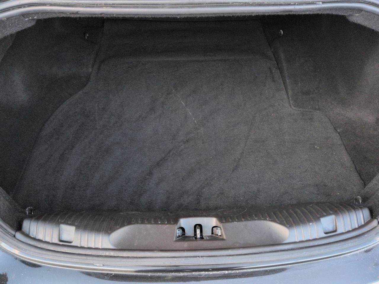 Thumbnail: 2014 Jaguar XF - 32