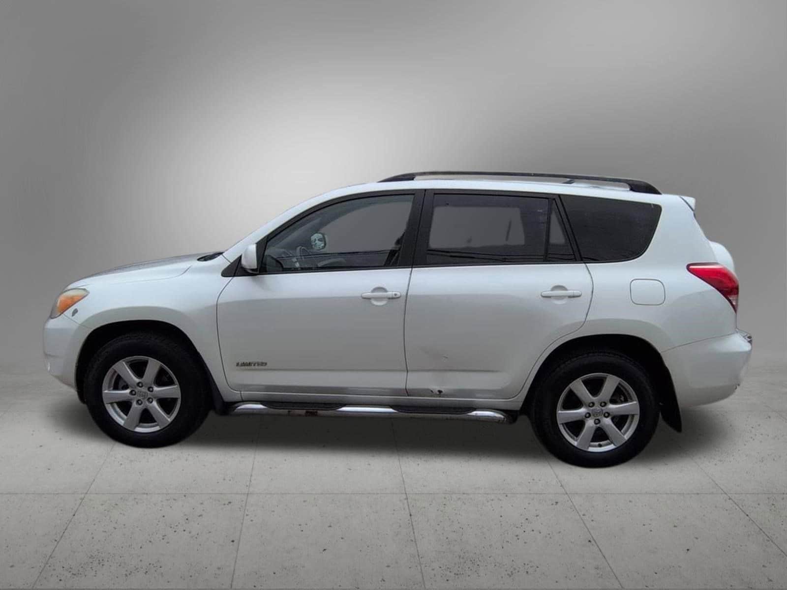 Thumbnail: 2007 Toyota RAV4 - 3