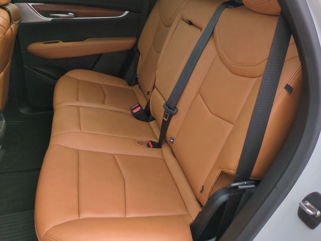 Thumbnail: 2023 Cadillac XT5 - 19