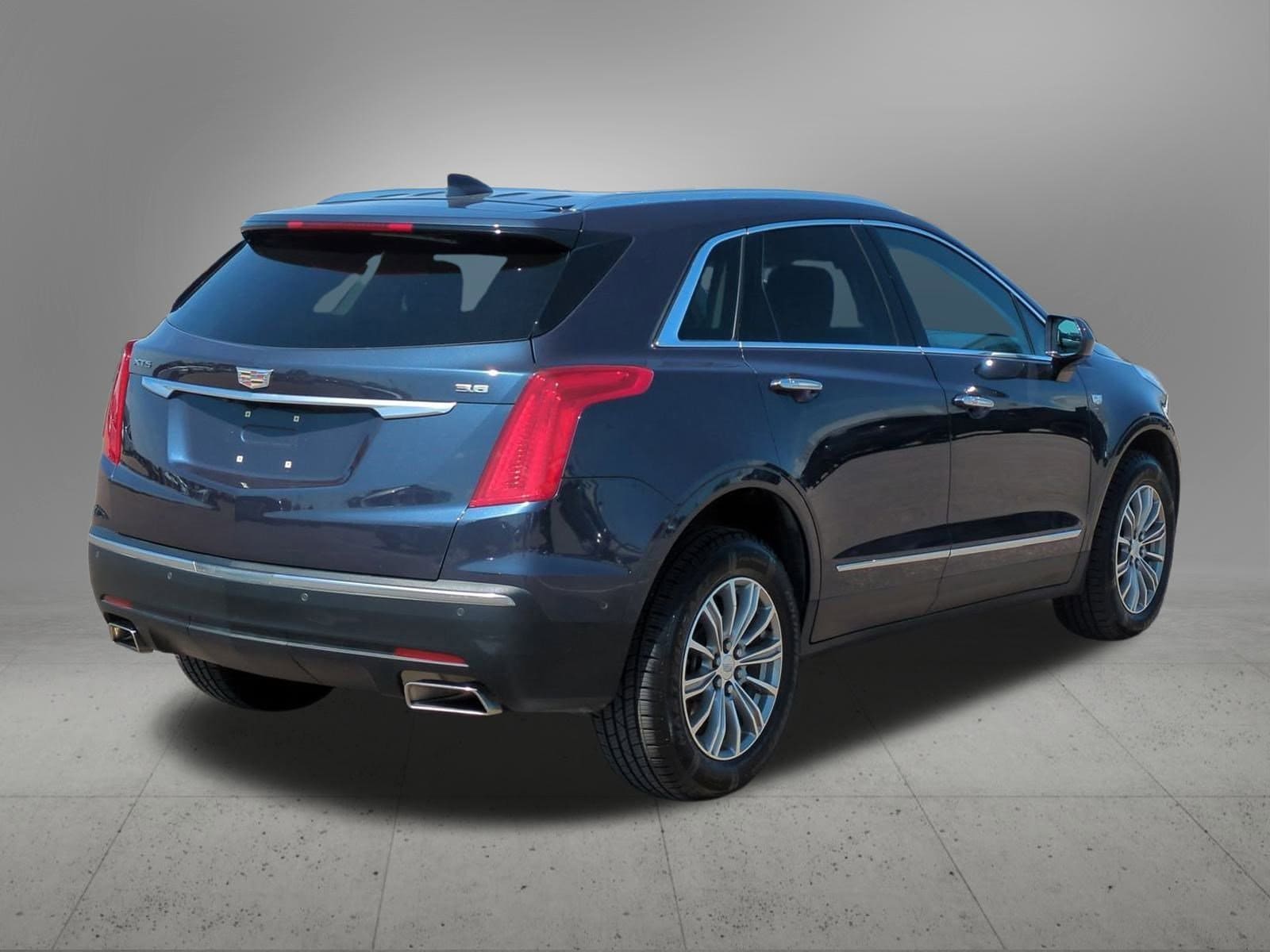 Thumbnail: 2019 Cadillac XT5 - 6