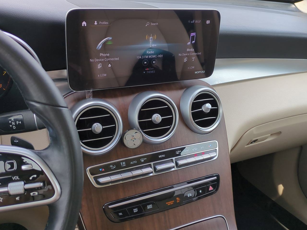 Thumbnail: 2021 Mercedes-Benz GLC - 27