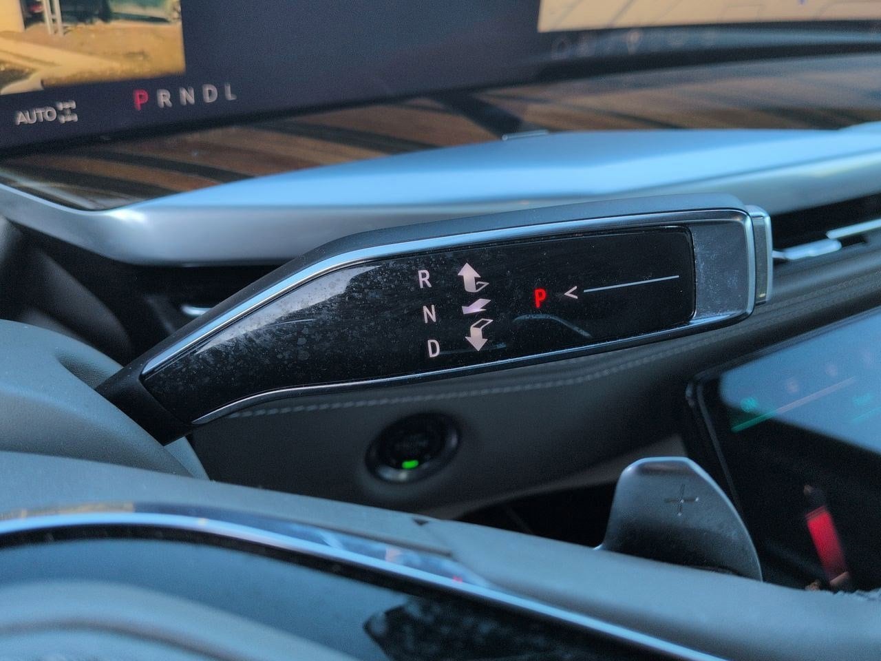 Thumbnail: 2025 Cadillac Escalade - 35