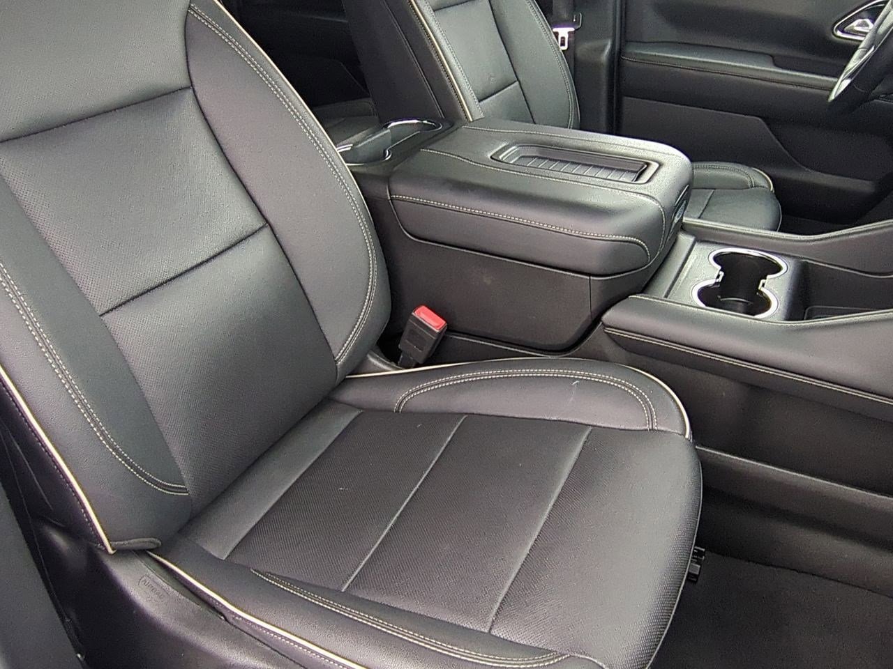 Thumbnail: 2023 Chevrolet Suburban - 21