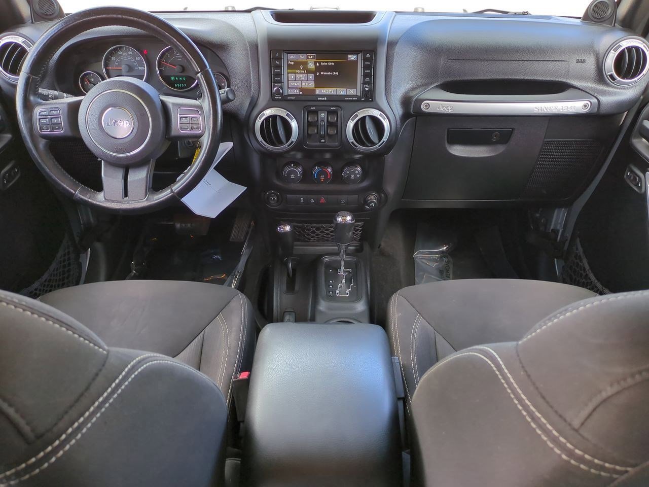 Thumbnail: 2014 Jeep Wrangler - 14