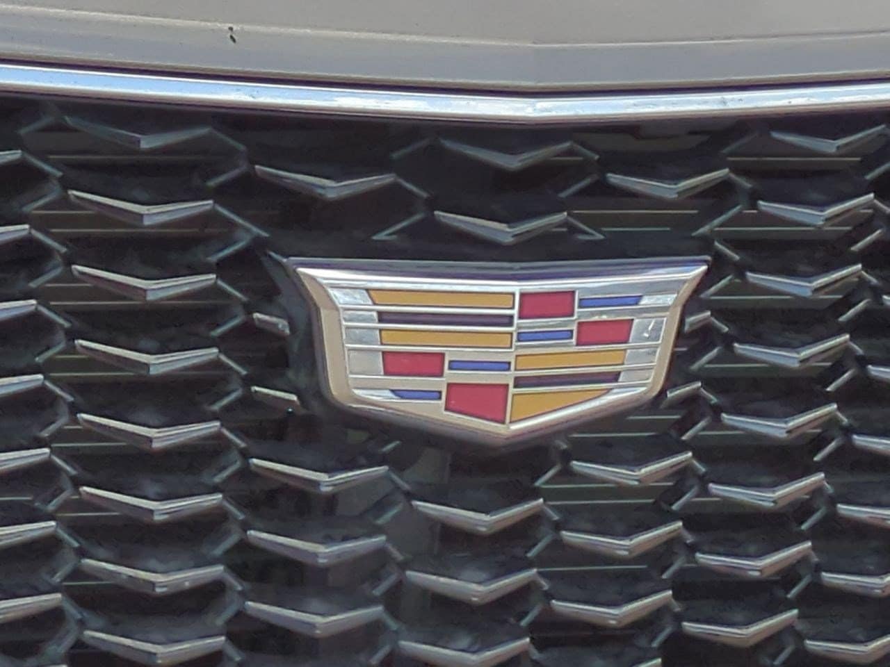 Thumbnail: 2023 Cadillac XT4 - 11