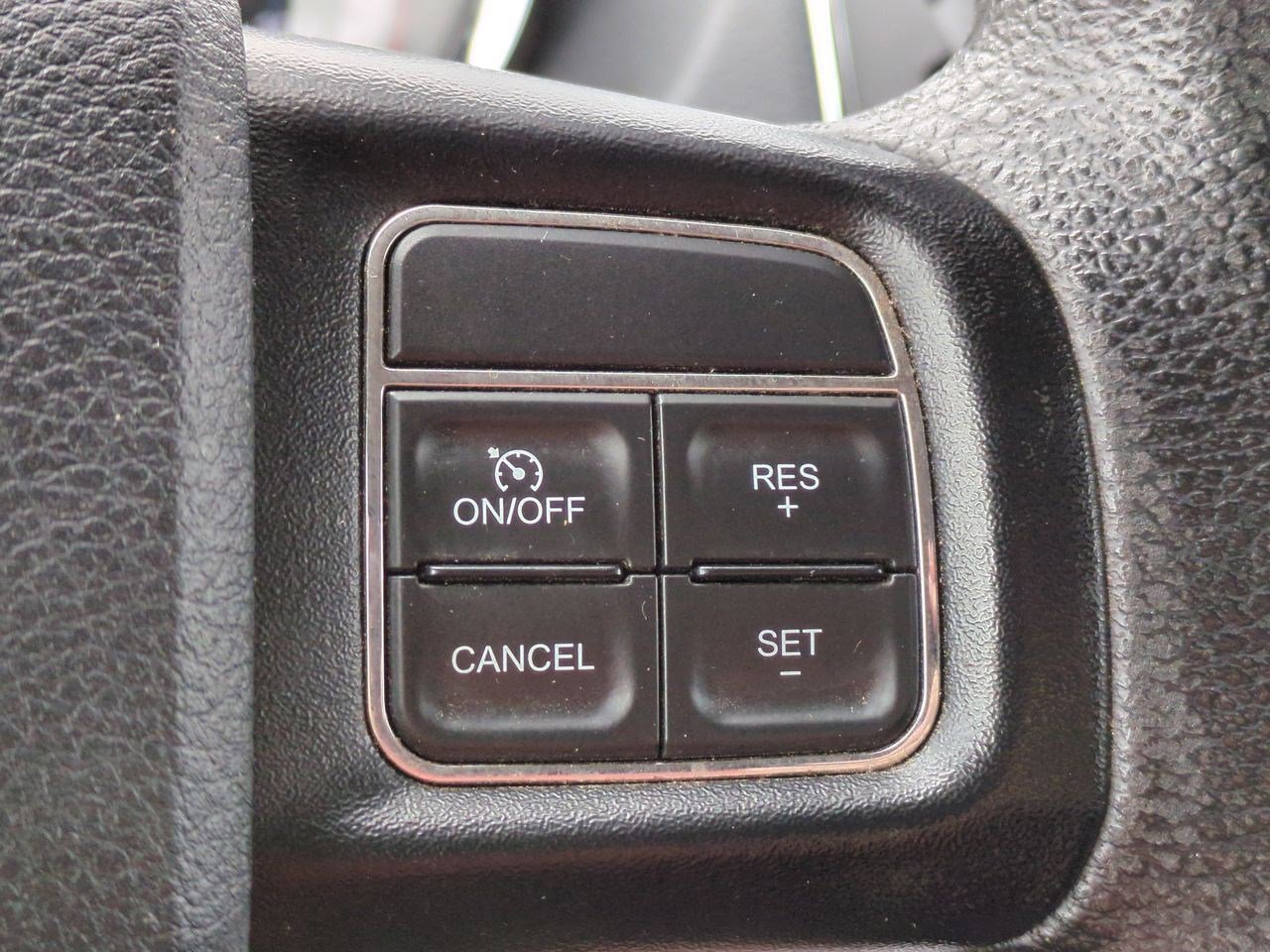 Thumbnail: 2019 Dodge Grand Caravan - 22