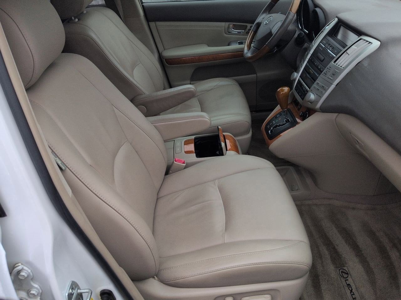 Thumbnail: 2005 Lexus RX - 22