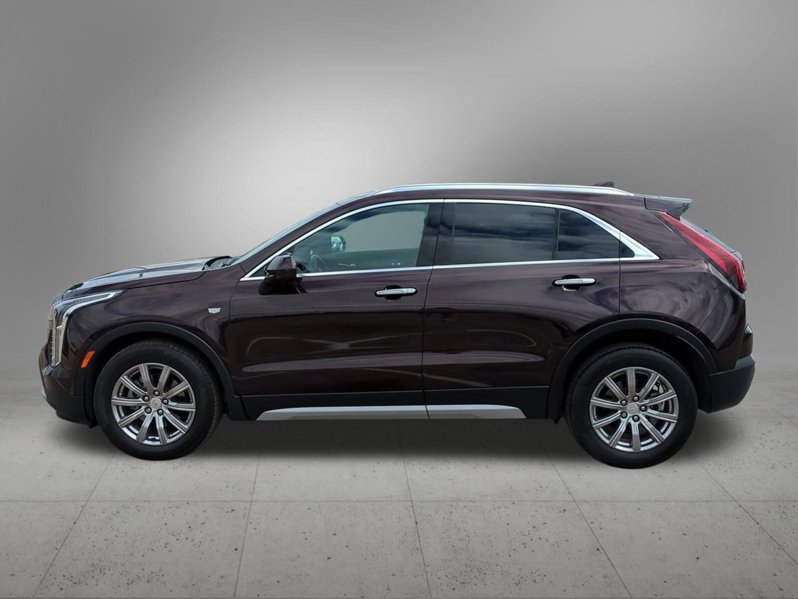 2020 Cadillac XT4 Premium Luxury photo 3