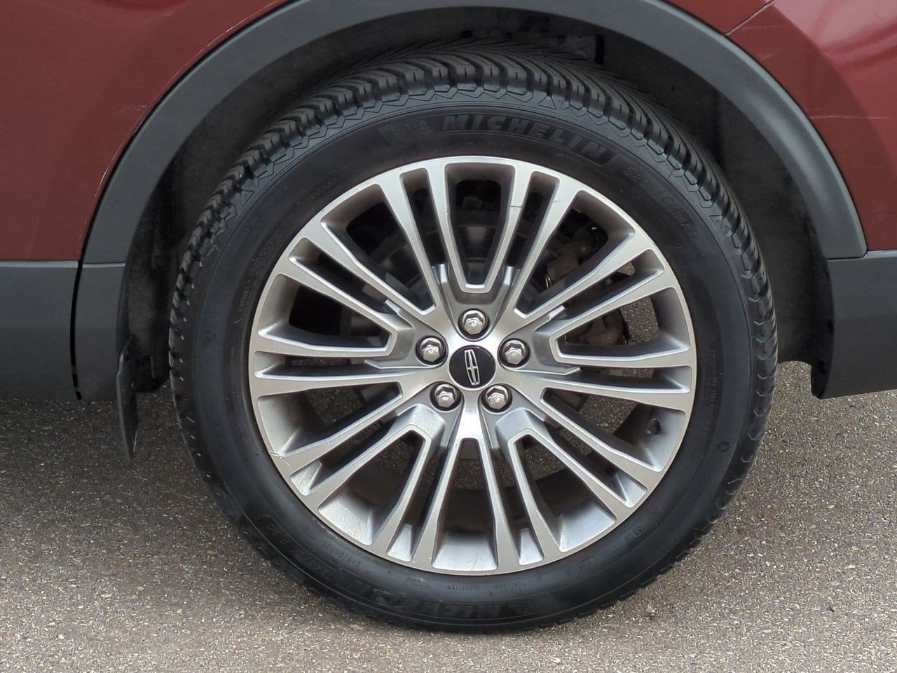 Thumbnail: 2016 Lincoln MKX - 12