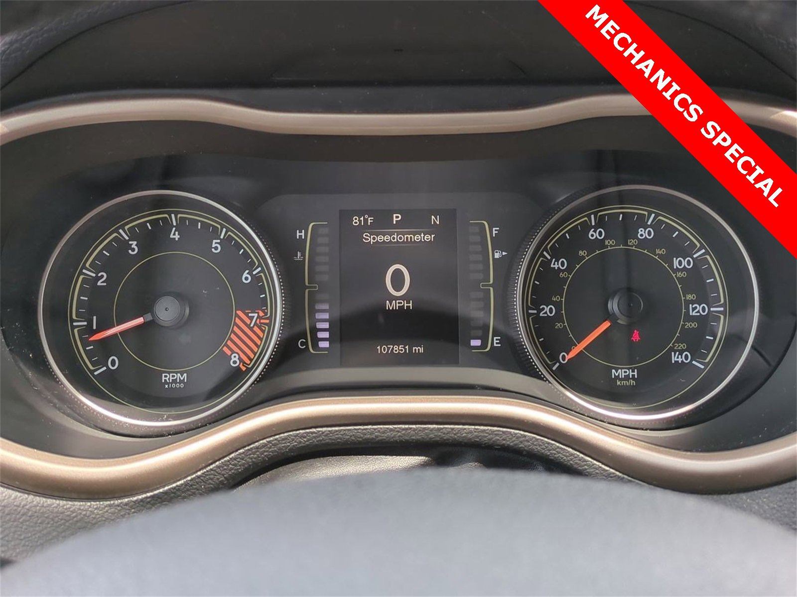 Thumbnail: 2015 Jeep Cherokee - 30