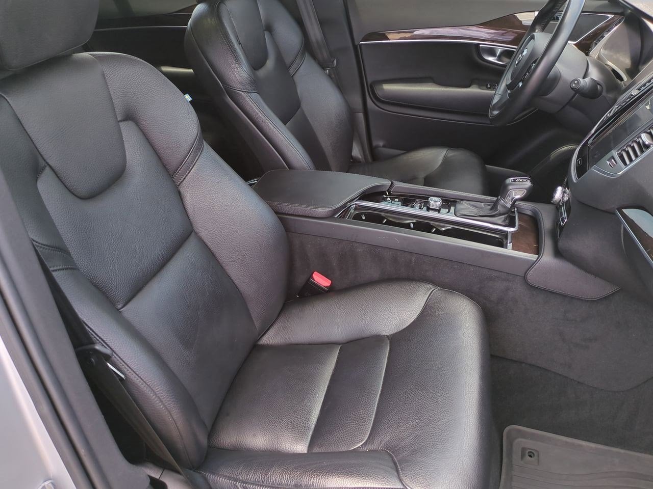 Thumbnail: 2019 Volvo XC90 - 22