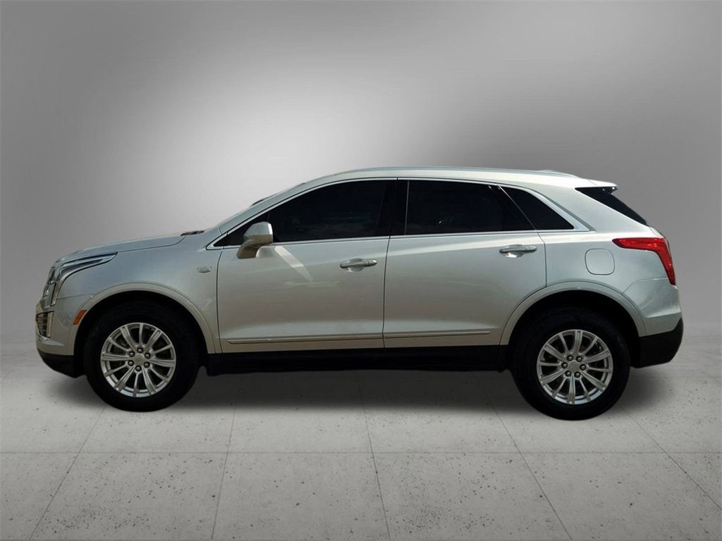 Used 2019 Cadillac XT5 Base with VIN 1GYKNARS4KZ162338 for sale in Troy, MI