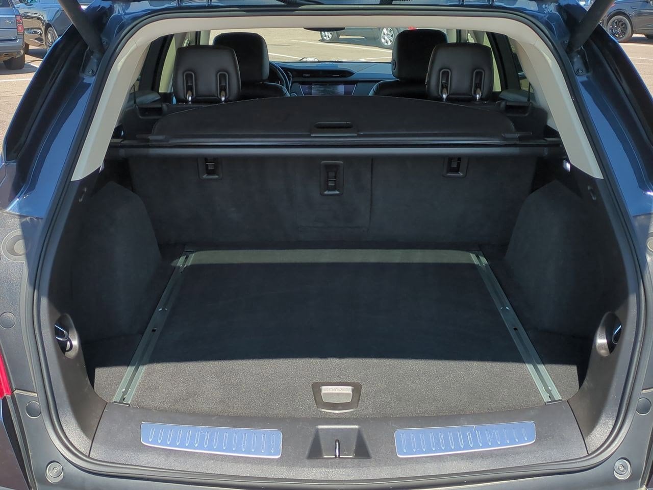 Thumbnail: 2019 Cadillac XT5 - 33