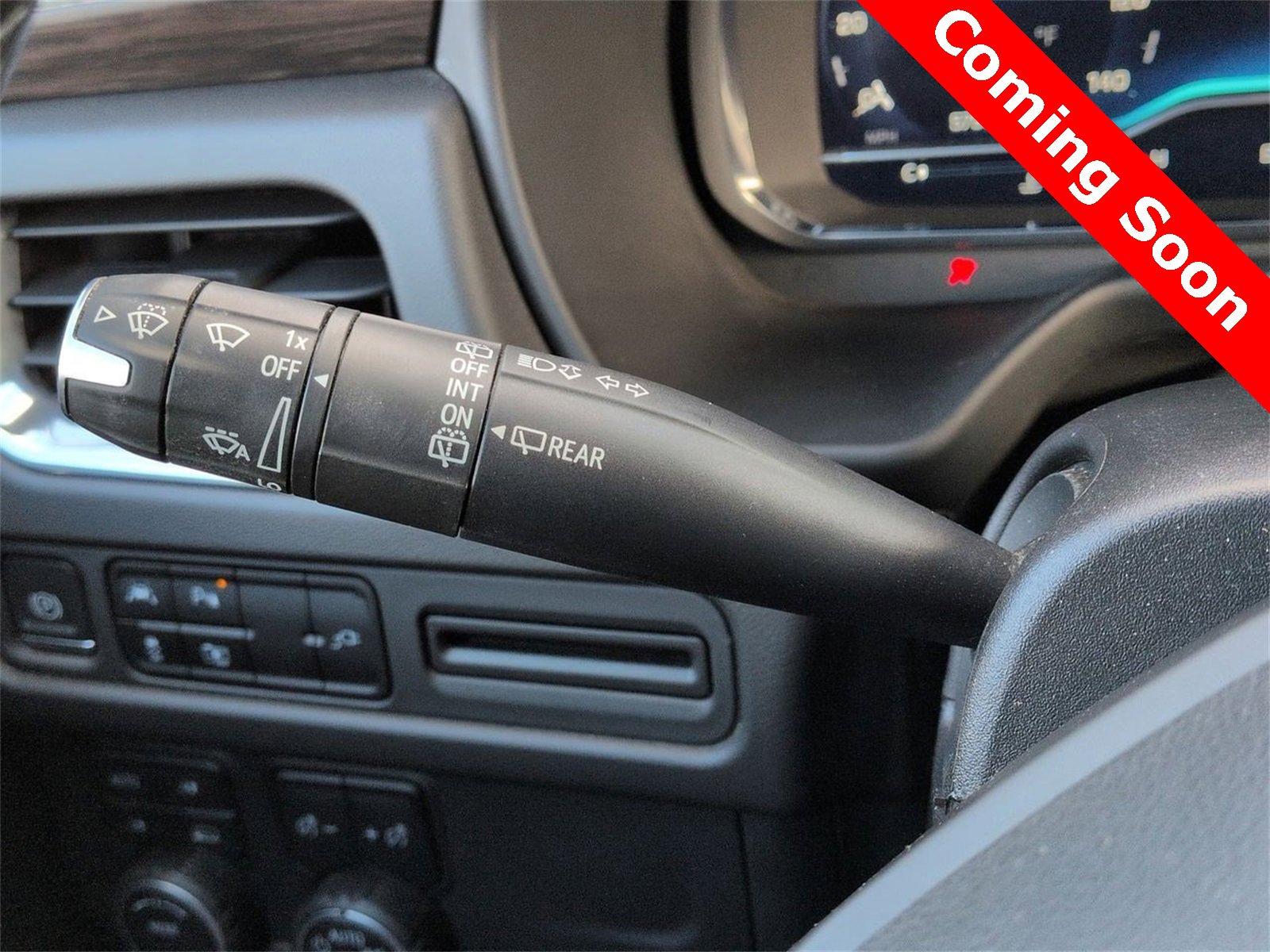 Thumbnail: 2022 Chevrolet Suburban - 26