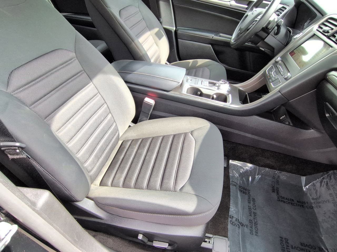 Thumbnail: 2018 Ford Fusion - 21