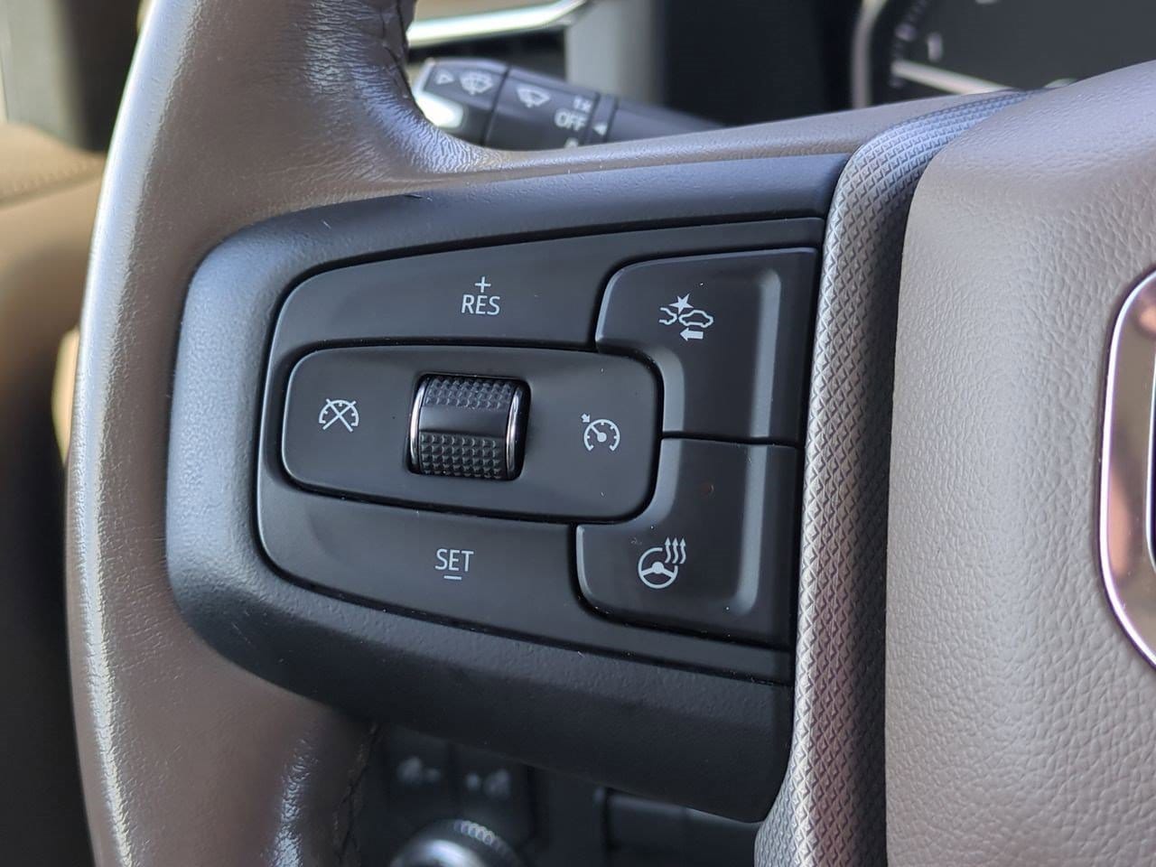 Thumbnail: 2021 GMC Yukon XL - 26