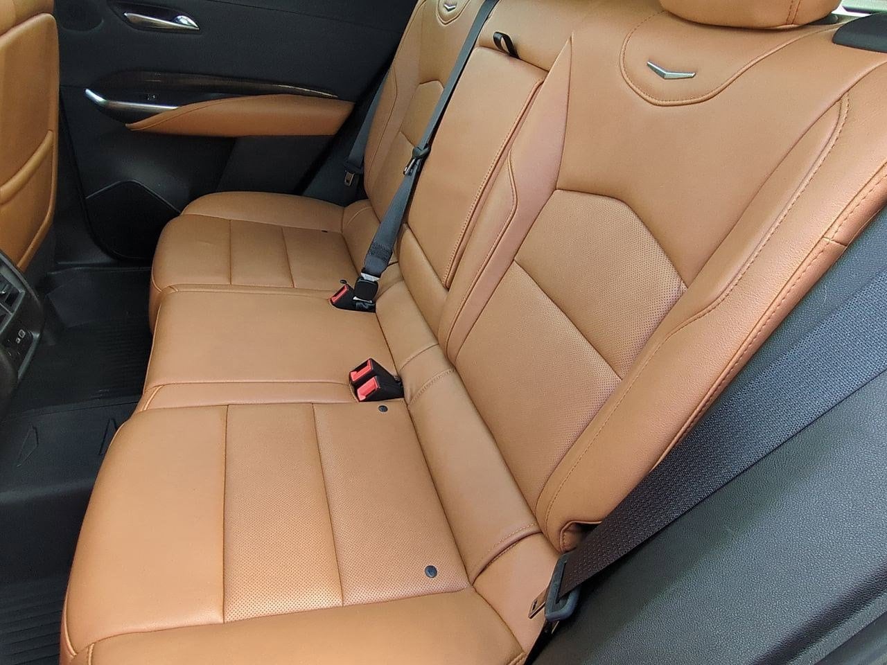 Thumbnail: 2020 Cadillac XT4 - 19