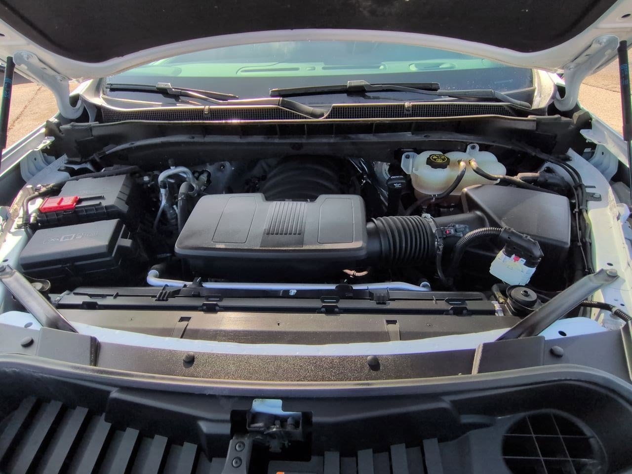 Thumbnail: 2023 Chevrolet Suburban - 14