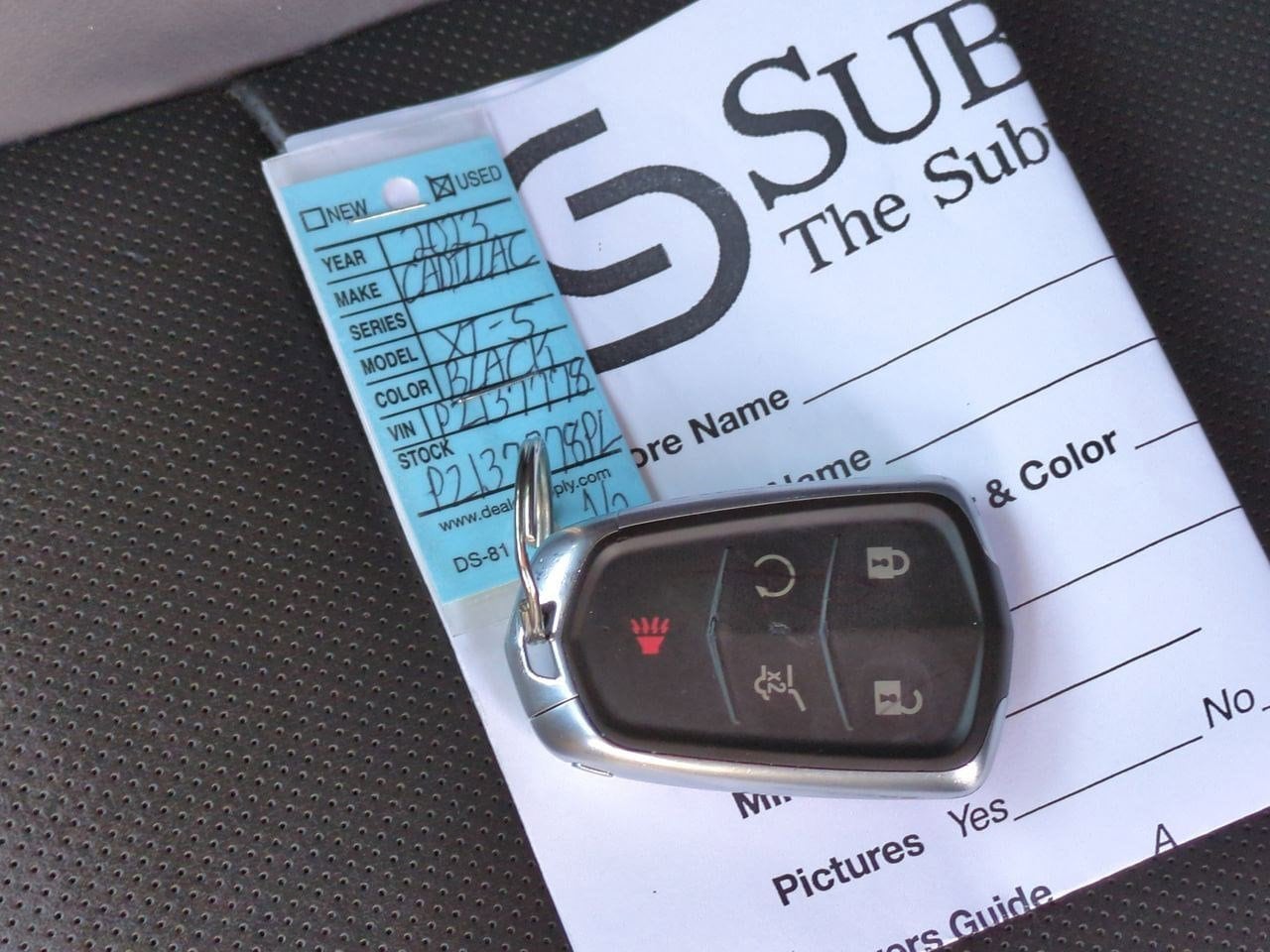 Thumbnail: 2023 Cadillac XT5 - 36