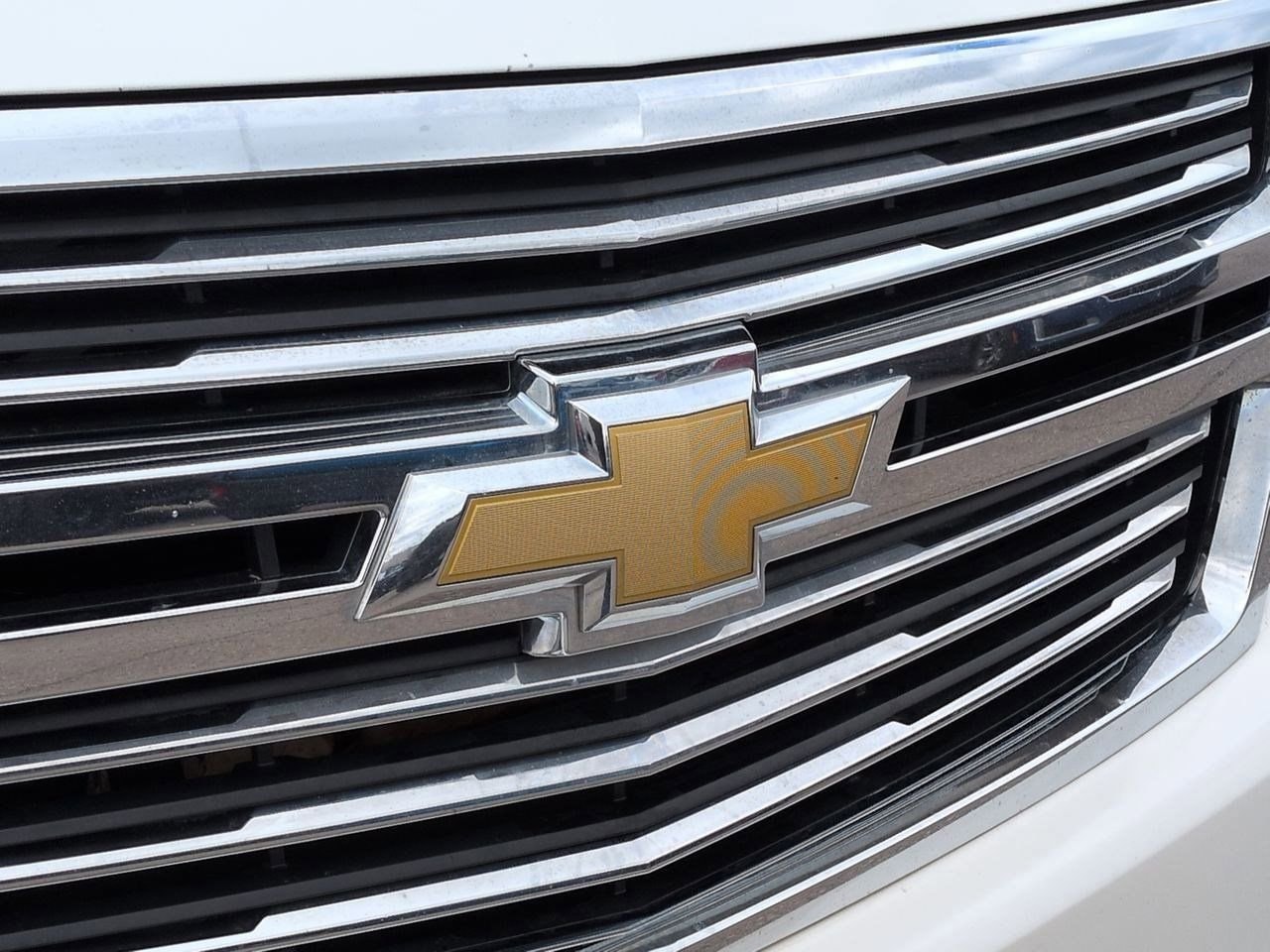 Thumbnail: 2015 Chevrolet Suburban - 11