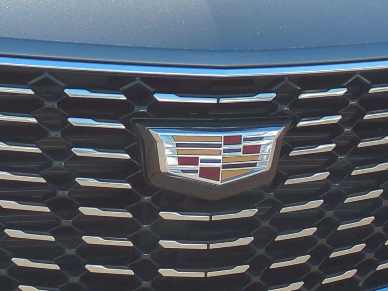 Thumbnail: 2023 Cadillac XT4 - 11