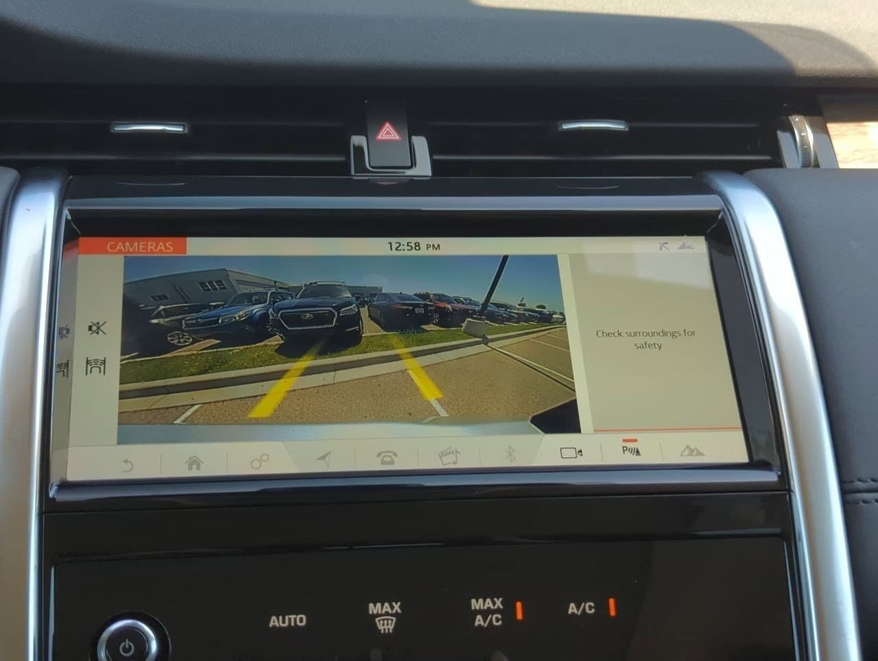 Thumbnail: 2020 Land Rover Discovery Sport - 29