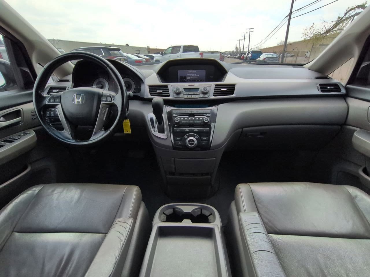 Thumbnail: 2012 Honda Odyssey - 15