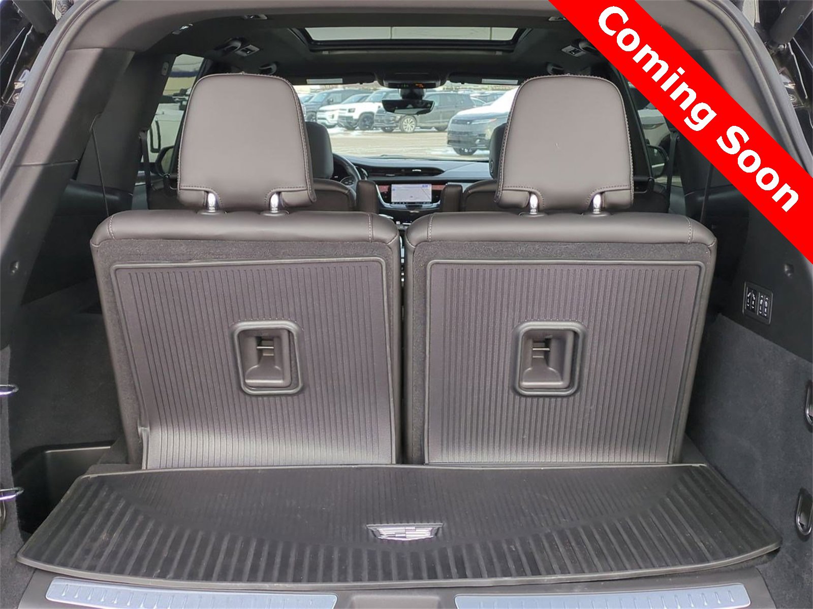 Thumbnail: 2024 Cadillac XT6 - 36