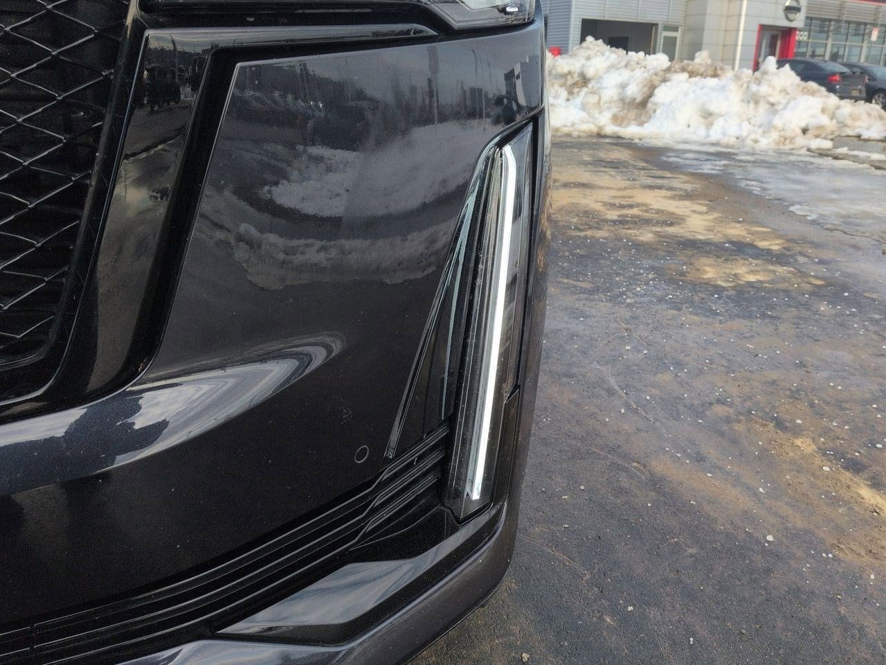 Thumbnail: 2022 Cadillac Escalade - 10