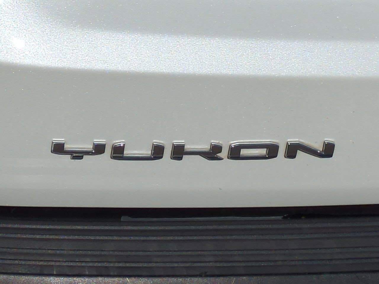 Thumbnail: 2021 GMC Yukon XL - 12