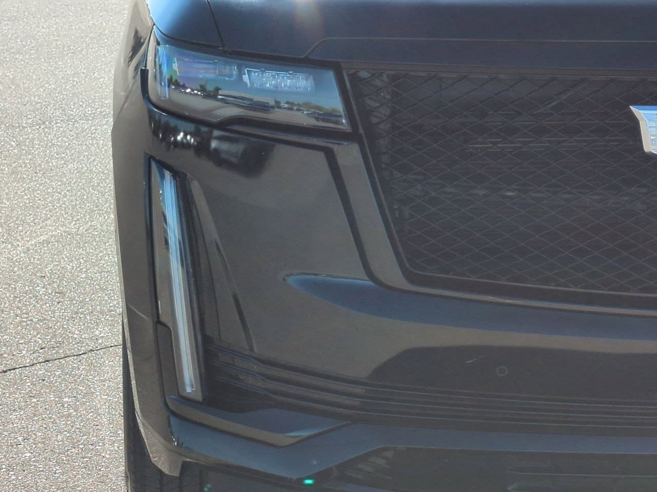 Thumbnail: 2022 Cadillac Escalade - 10