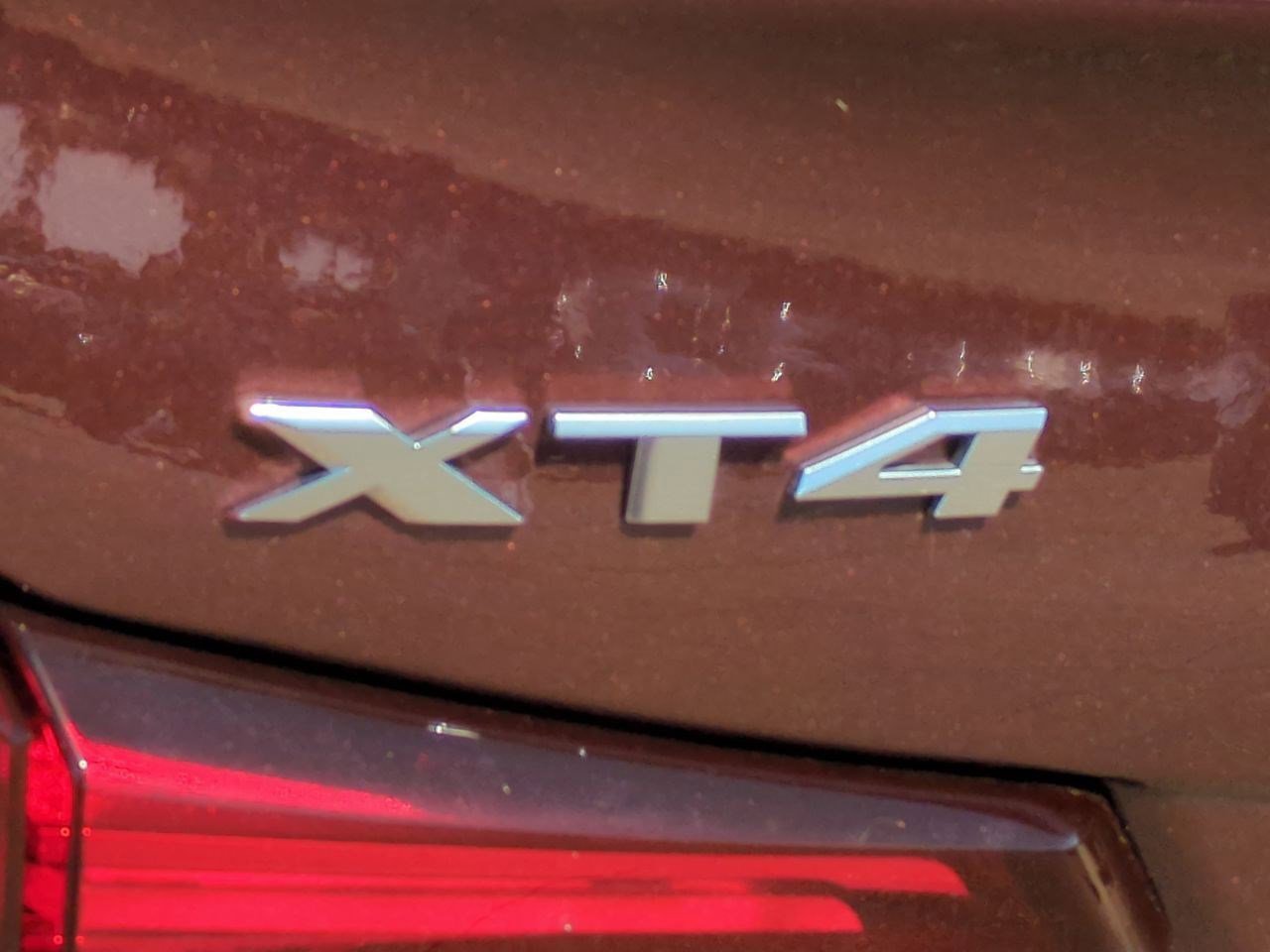 Thumbnail: 2022 Cadillac XT4 - 12