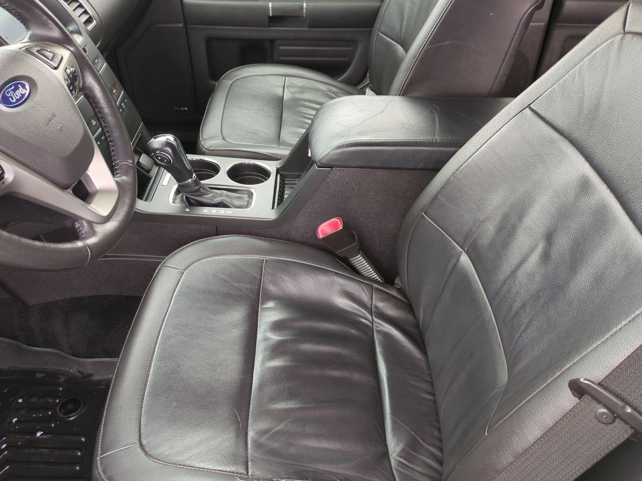 Thumbnail: 2016 Ford Flex - 16