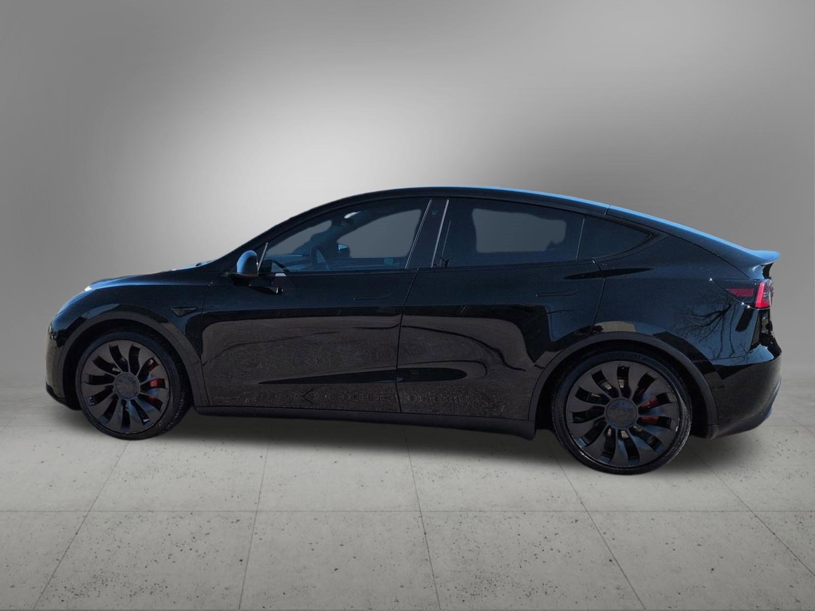 Thumbnail: 2022 Tesla Model Y - 3