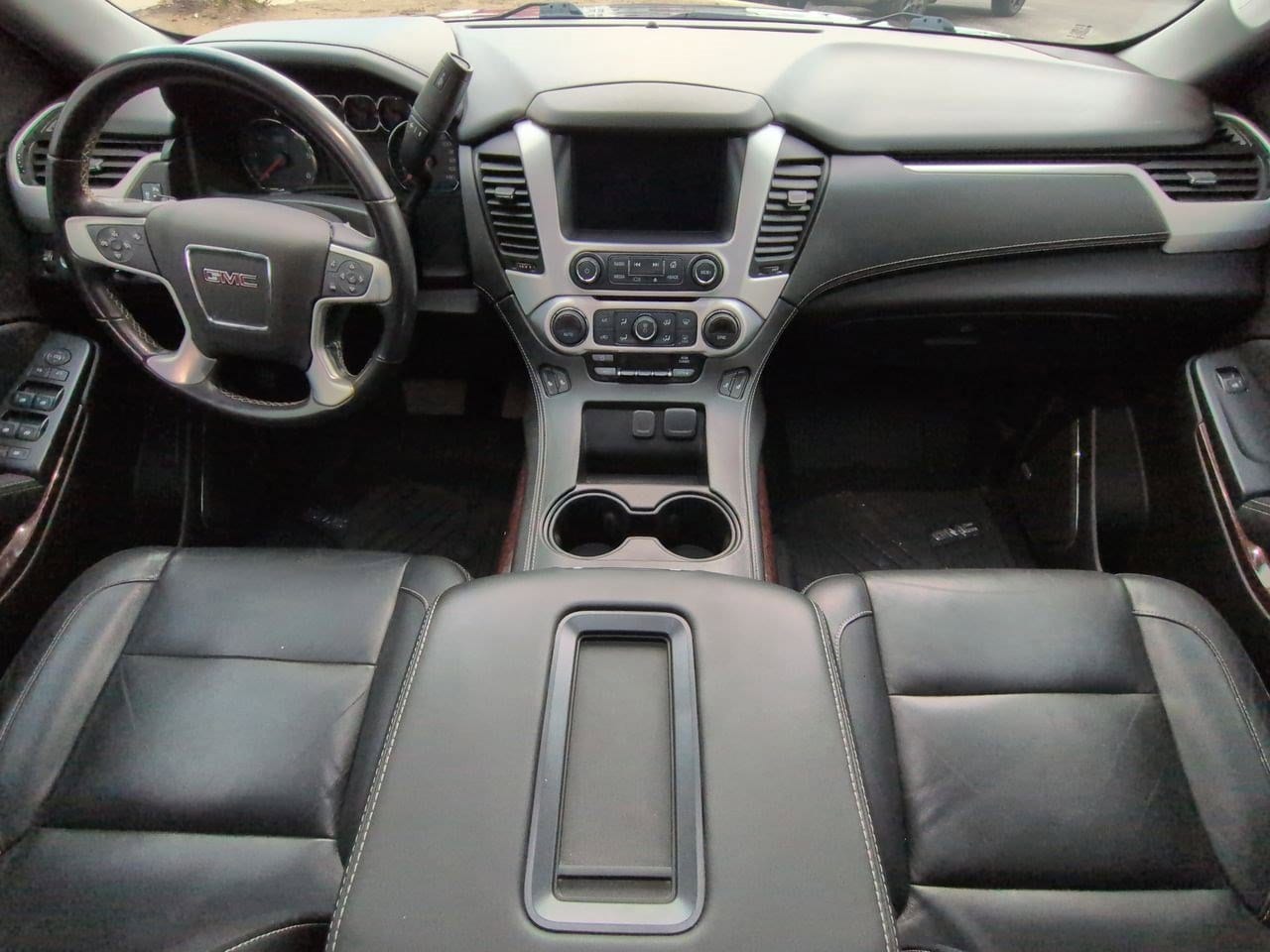 Thumbnail: 2019 GMC Yukon XL - 15