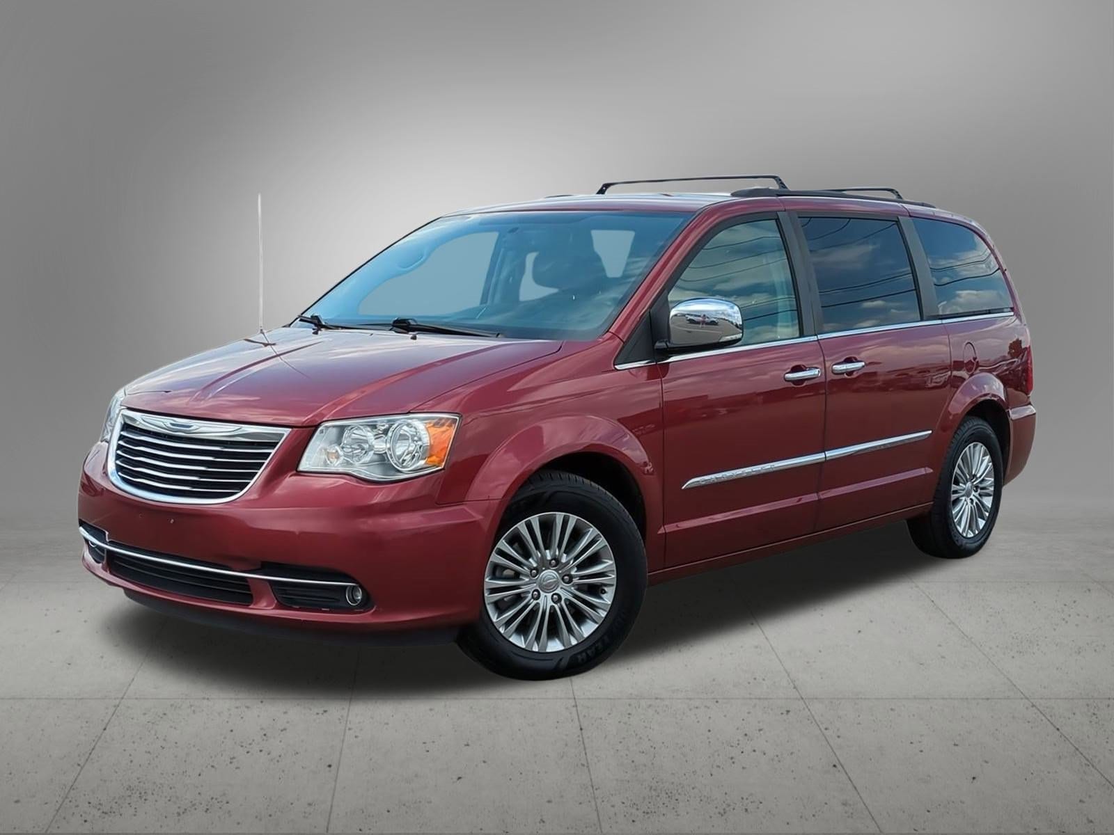 2015 Chrysler Town & Country Touring -
                  Troy, MI