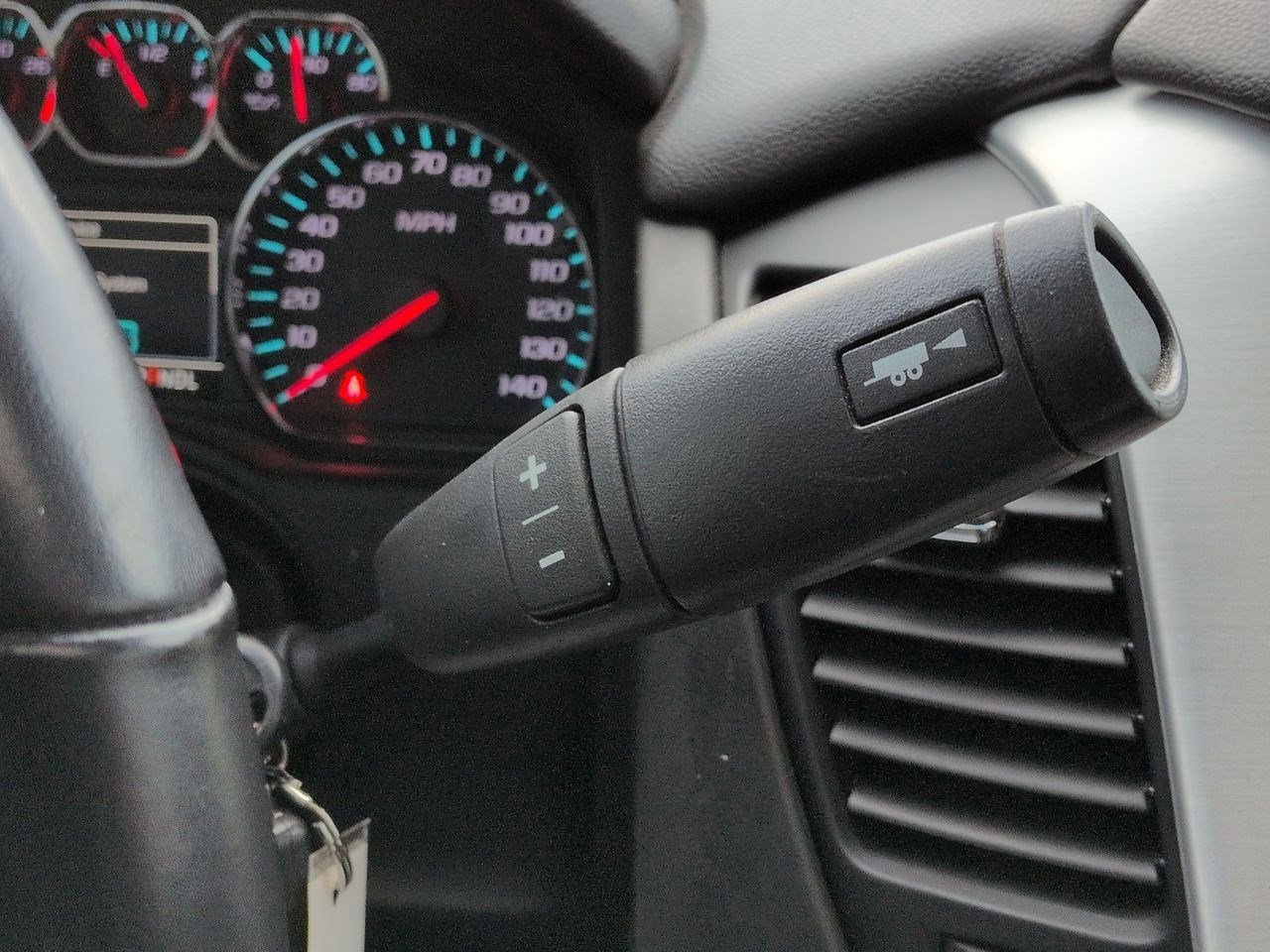 Thumbnail: 2019 GMC Yukon XL - 34