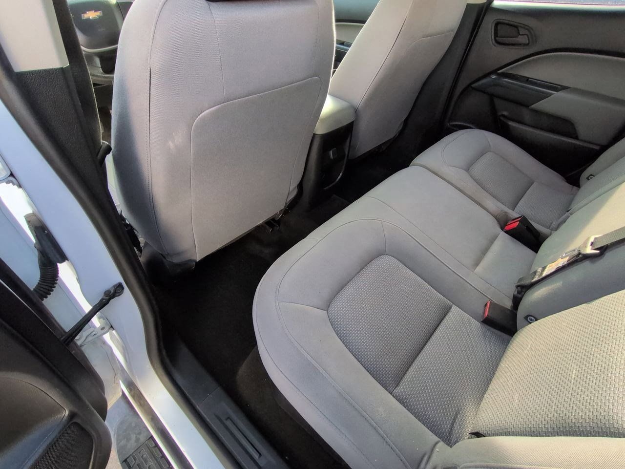 Thumbnail: 2017 Chevrolet Colorado - 18