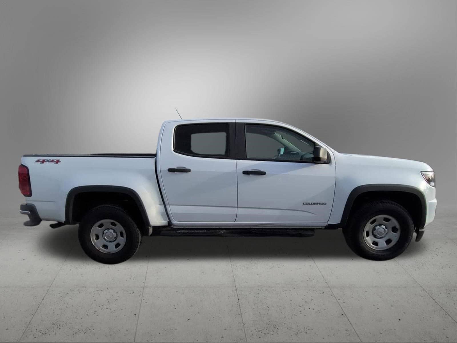 Thumbnail: 2017 Chevrolet Colorado - 7