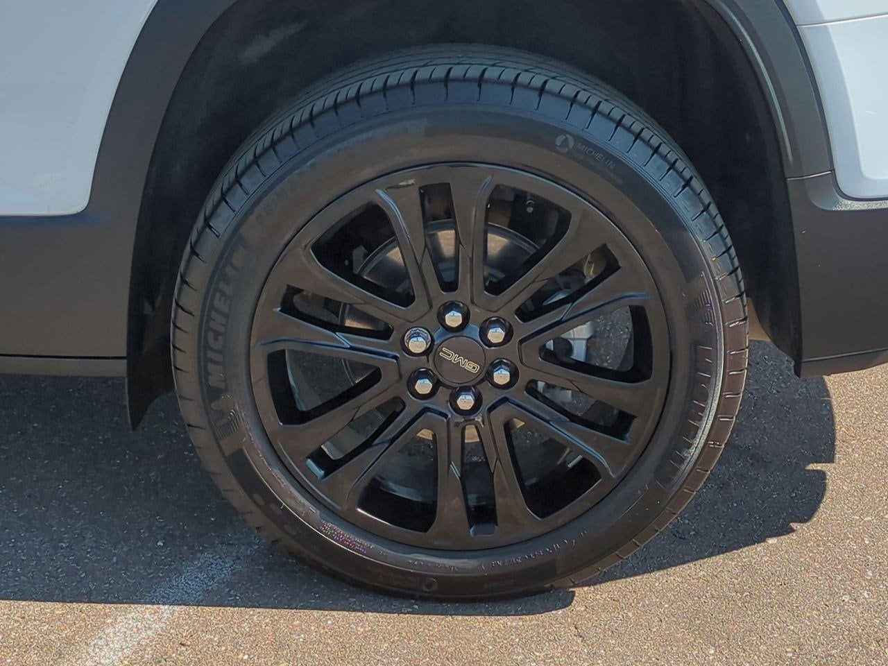 Thumbnail: 2023 GMC Acadia - 13