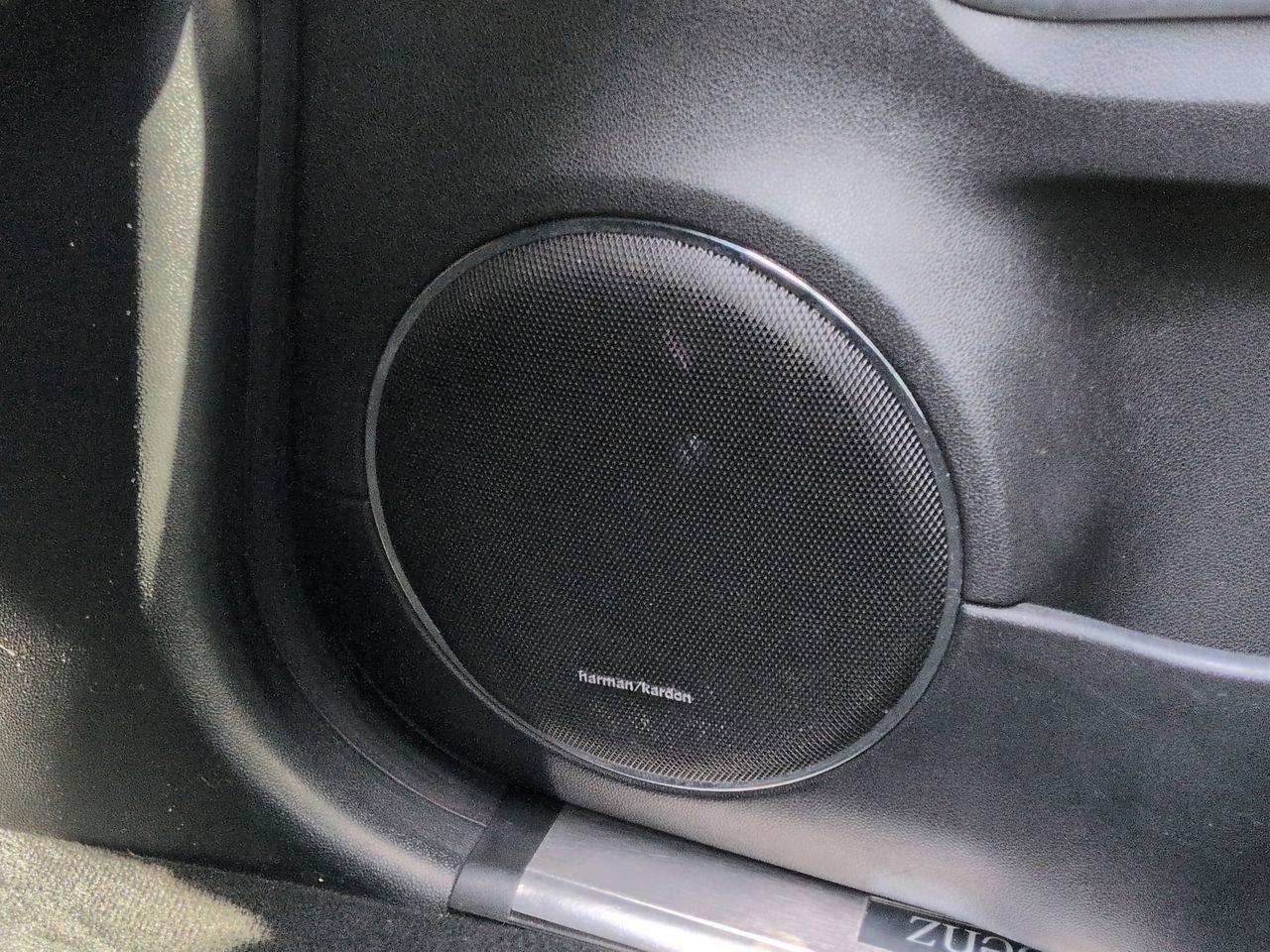 Thumbnail: 2011 Mercedes-Benz GL-Class - 32