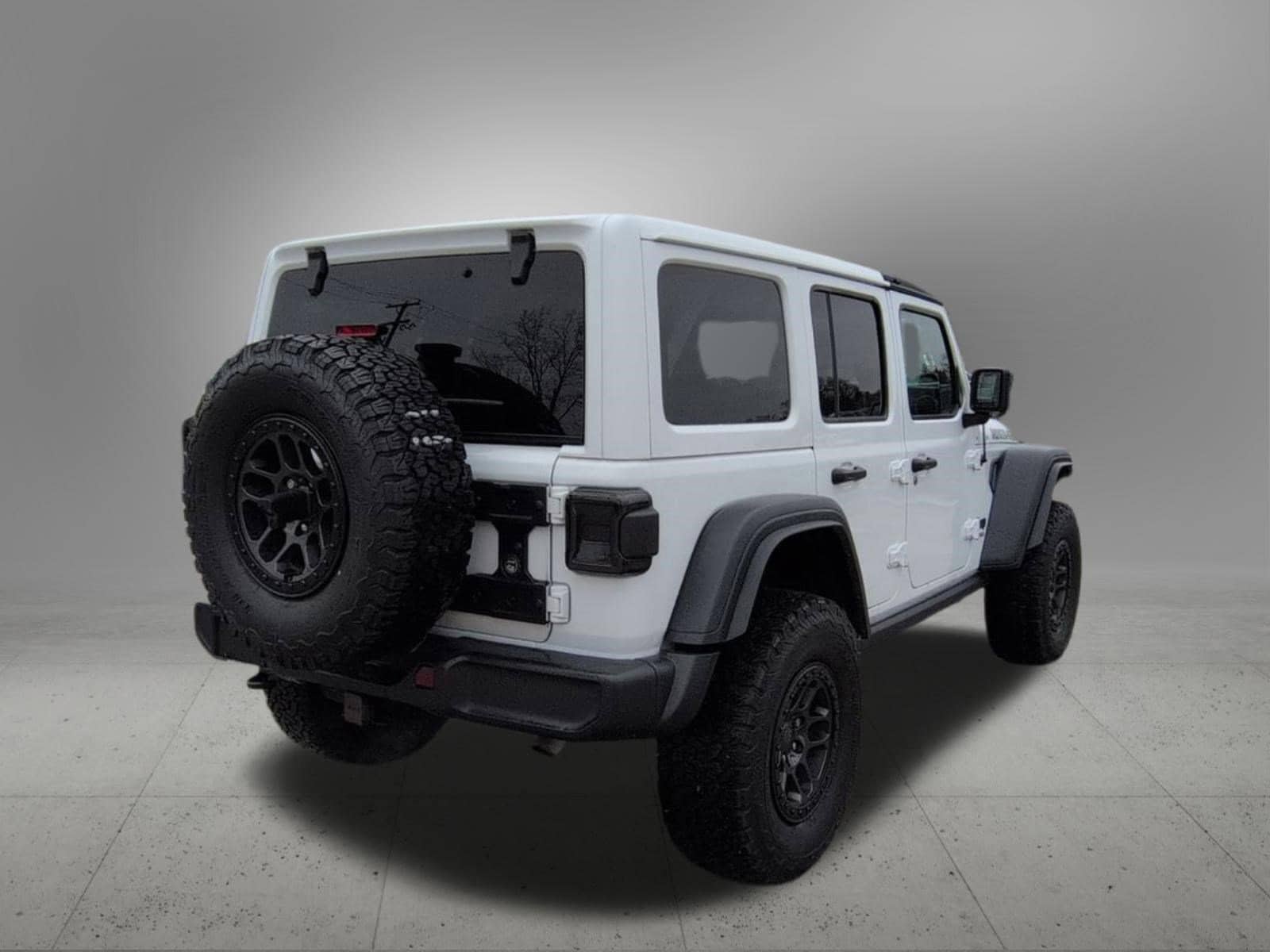 Thumbnail: 2022 Jeep Wrangler - 6