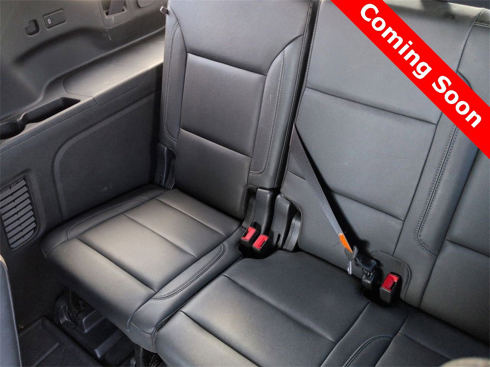 Thumbnail: 2022 Chevrolet Suburban - 21