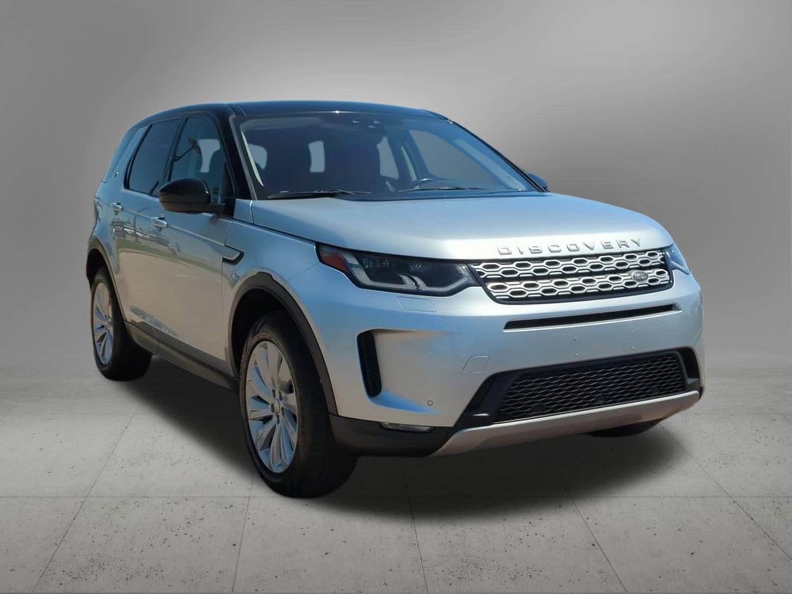 Thumbnail: 2020 Land Rover Discovery Sport - 8