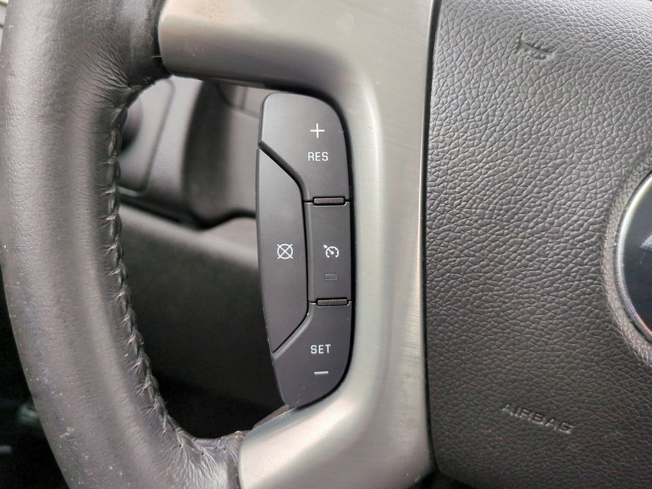 2014 Chevrolet Tahoe LT 25