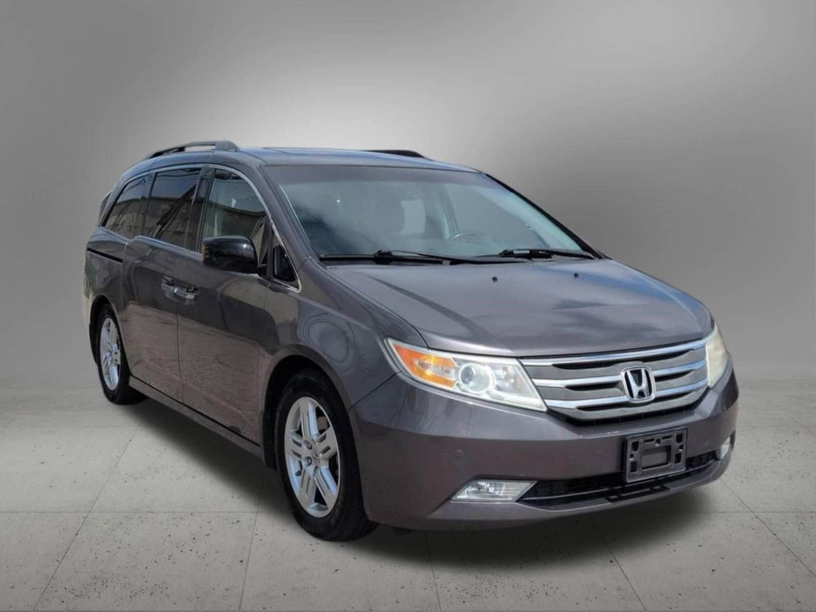 Thumbnail: 2012 Honda Odyssey - 8