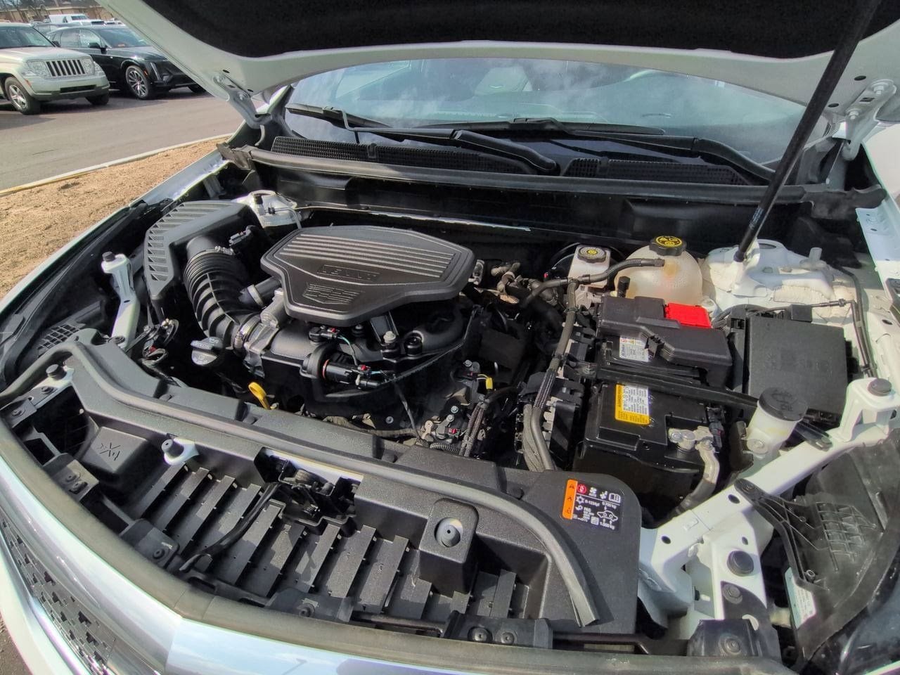 Thumbnail: 2024 Cadillac XT5 - 14