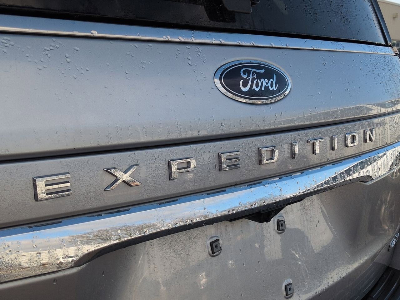 Thumbnail: 2023 Ford Expedition MAX - 13
