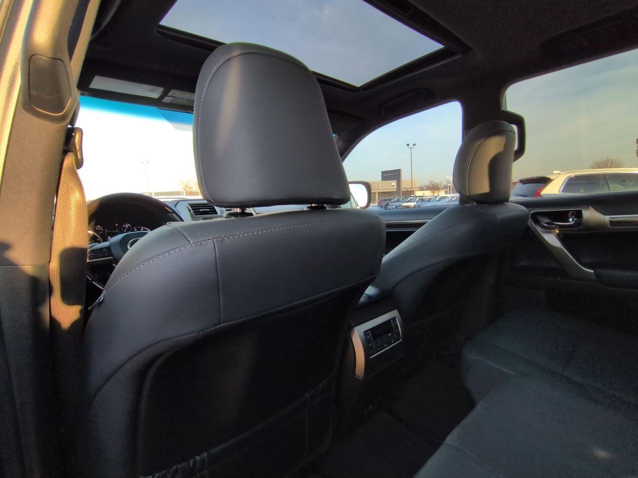 Thumbnail: 2021 Lexus GX - 18