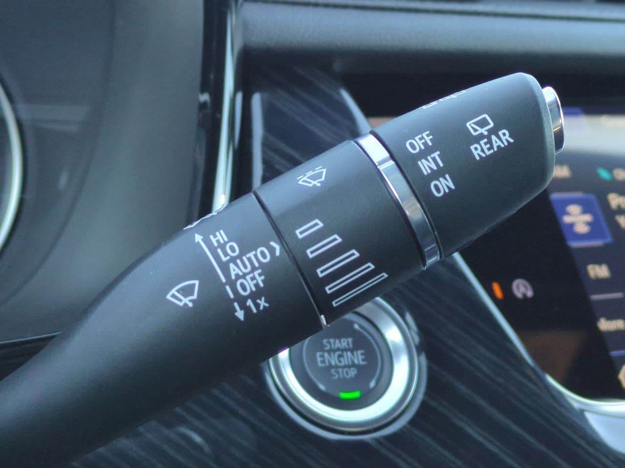 Thumbnail: 2025 Cadillac XT6 - 26